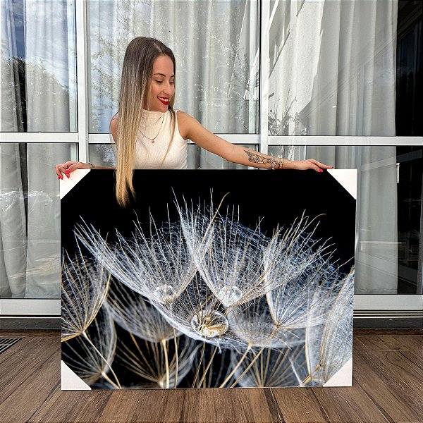 Quadro Decorativo Canvas Floral Detalhes Dente de Leão Fundo Preto Horizontal