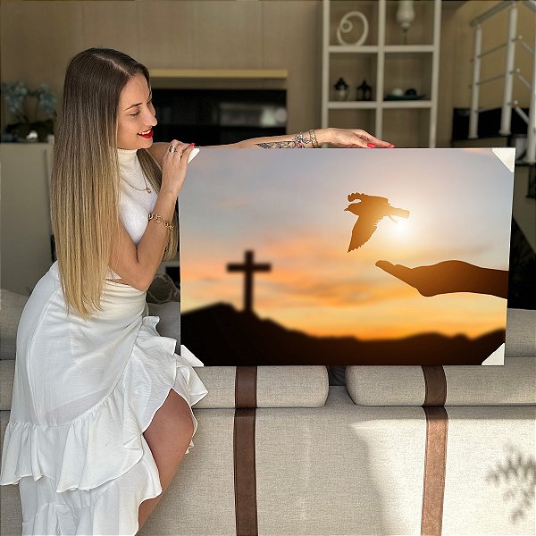 Quadro Decorativo Flutuante Religioso A pomba da Paz com Cruz ao Fundo Horizontal