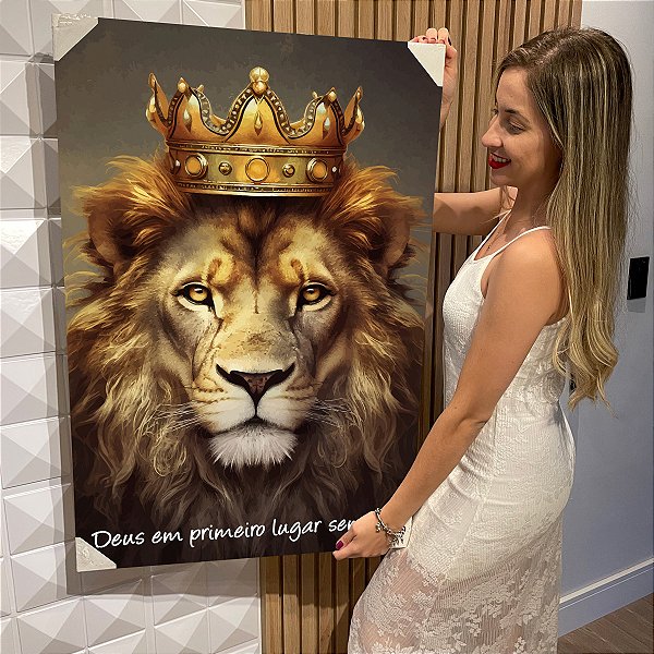 Quadro Decorativo Flutuante Leão Coroa Frase Deus em primeiro lugar sempre Vertical