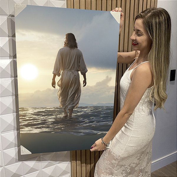Quadro Decorativo Flutuante Jesus Cristo Andando Sobre as Águas Vertical