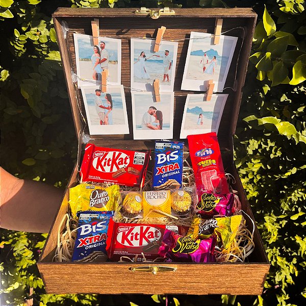 Caixa com fotos e Chocolates