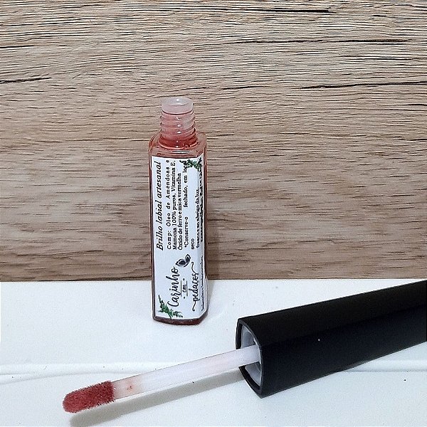 Brilho Labial Natural Artesanal | Hidratação e Toque de Brilho