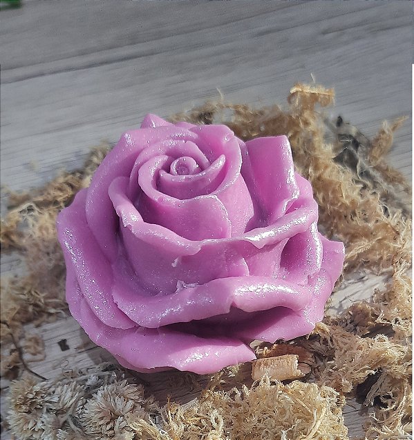 Rosa Tiffany em Sabonete Artesanal | A Elegância que Deixa a Sua Marca