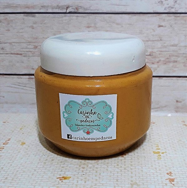 Máscara de Argila Artesanal | Peeling Natural e Vegano