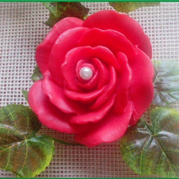 Rosa Marroquina em Sabonete Artesanal | A Beleza do Amor que Encanta