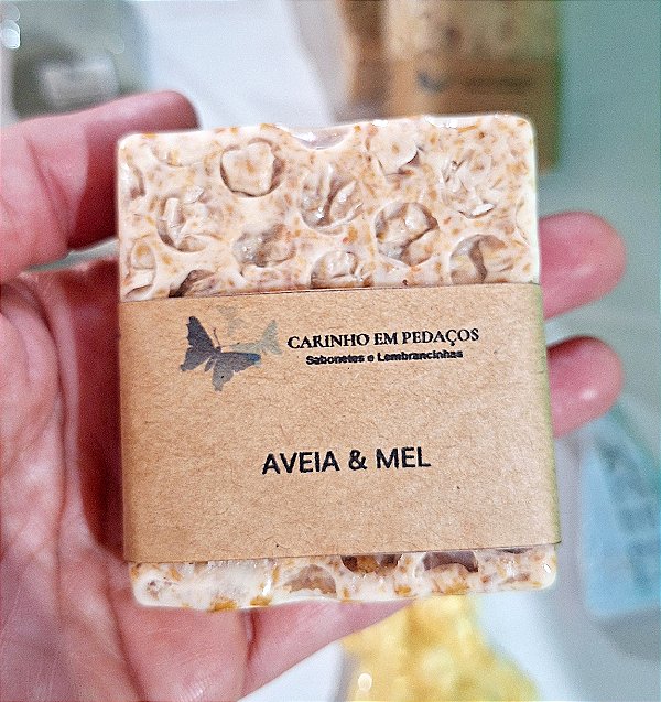 Sabonete Artesanal de Aveia e Mel | Limpeza Suave e Hidratação Profunda