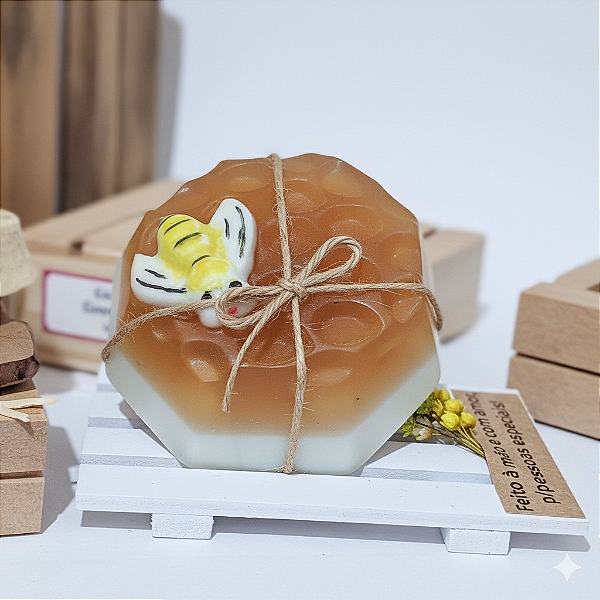 Sabonete Artesanal Favo de Mel c/ Abelhinha | Tesouro da Natureza!