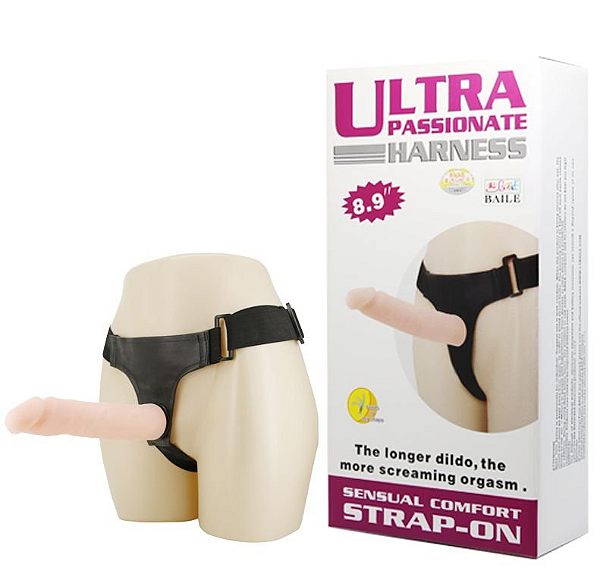 Ultra Passionate Harness - Cinta Em Elastano Com Pênis Articulável Em Cyberskin 23 x 4,5 cm