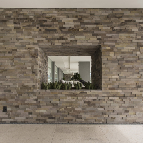 Revestimento Pedra Ferro 5 Livre Cinza - M²