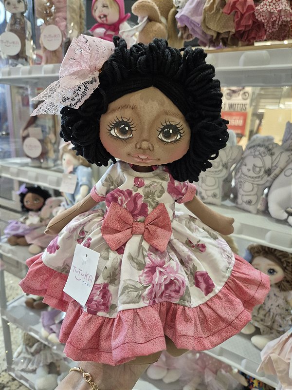 Coleção Bonecas para brincar Nininha Negra