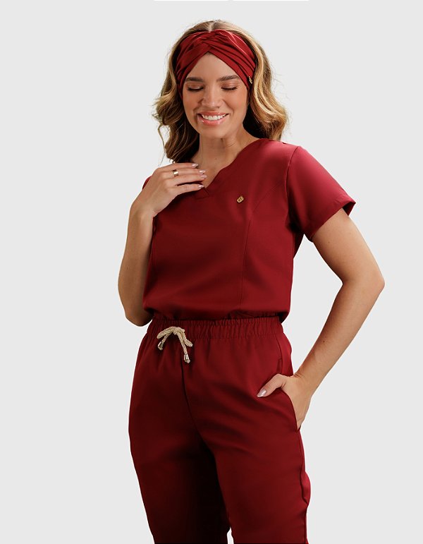 Scrub Feminino Gérbera Vinho