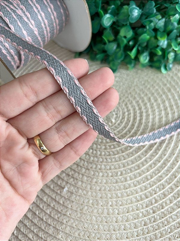 Fita Importada Yama 10mm Cinza com Borda Rosa - metro
