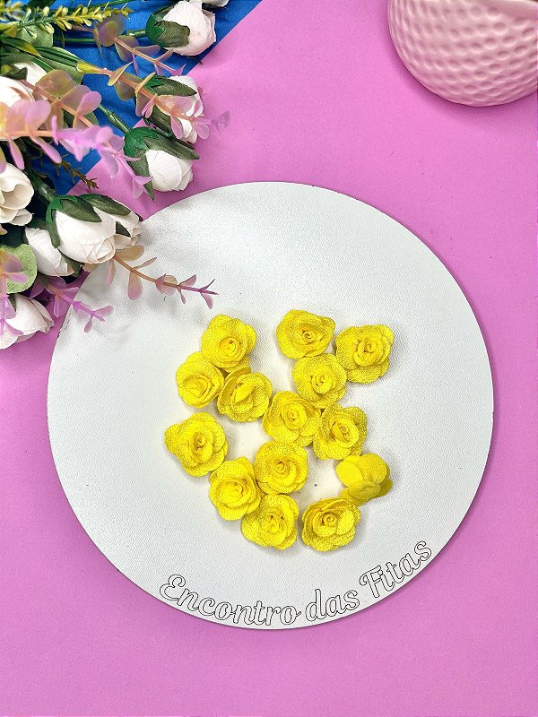 Flor de Poliéster Amarelo Forte (2,5cm)