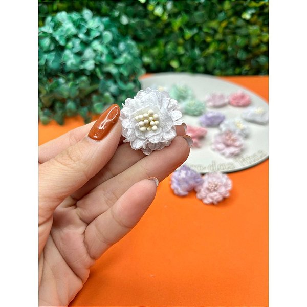 Aplique Flor de Tecido 3cm - Branco - Unidade