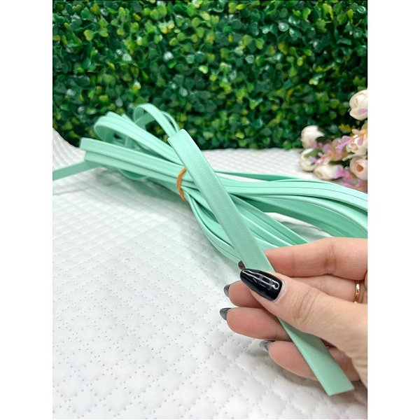 Tira de Napa Verde Bebê 10mm - Metro