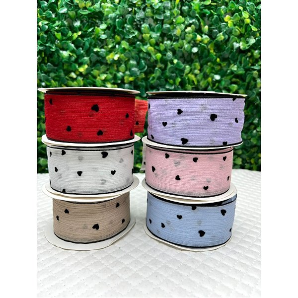 Fita de Organza com Coração em Veludo Preto 38mm - Metro vermelho