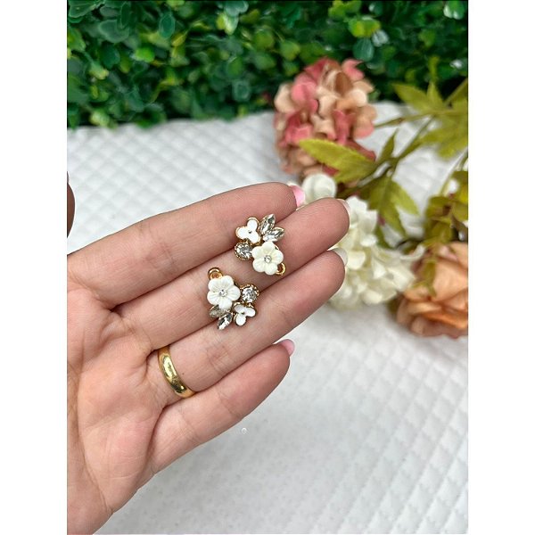 Chaton de Metal Flor e Folha com Pérola - Unidade