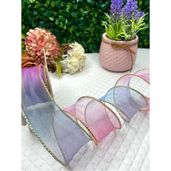 Fita de Organza com Borda Dourada Degradê Lilás 38mm - Metro