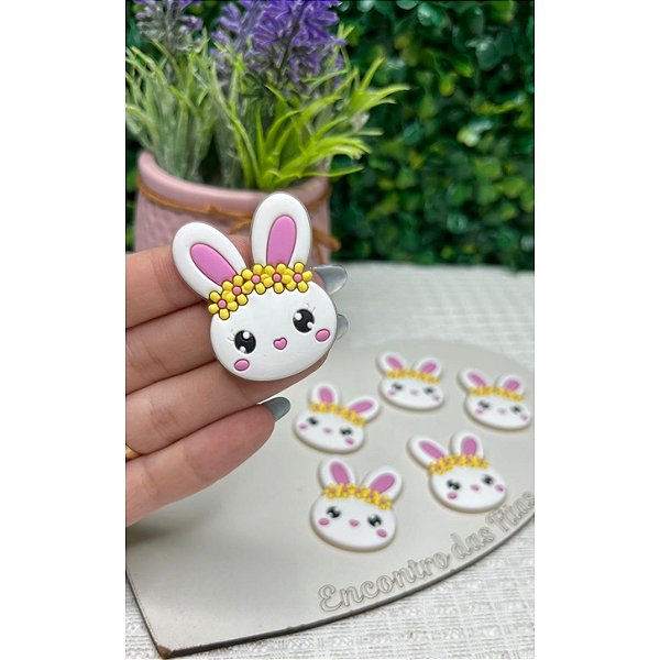 Aplique Emborrachado Coelho com Florzinhas - Unidade