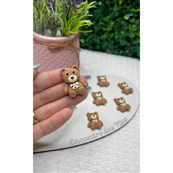 Aplique de Resina Ursinho Felpudo Marrom - Unidade