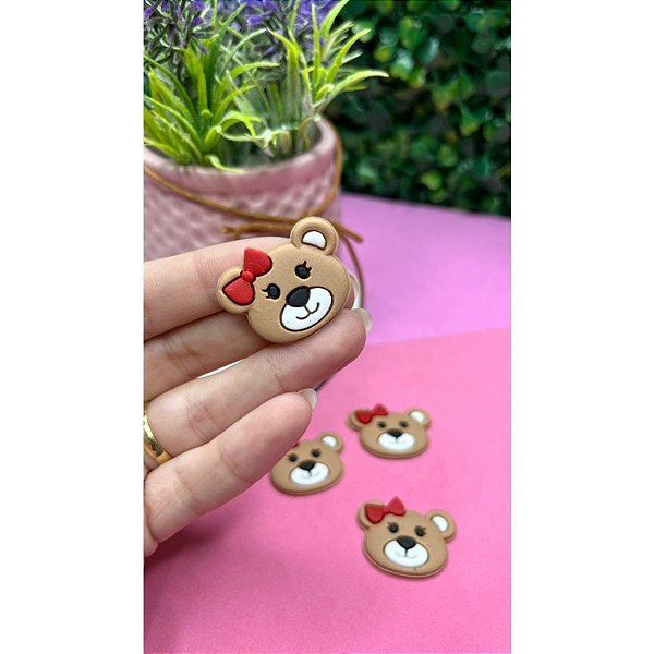 Aplique Emborrachado Urso Pequeno com Laço Vermelho - Unidade