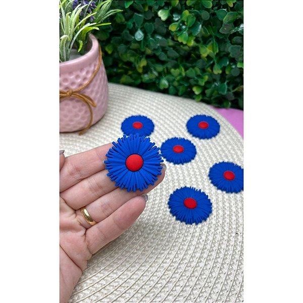 Aplique Emborrachado Flor Estilo Margarida Azul Royal com Vermelho - Unidade