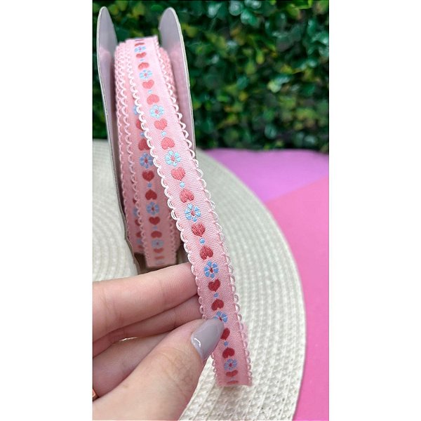 Fita Passamanaria 15mm Rosa com Coração - Metro