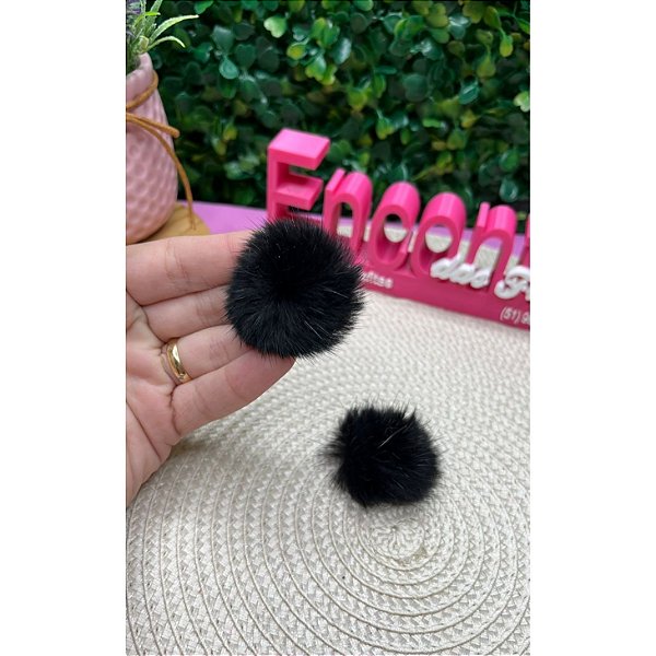 Pompom Baixo M 4cm Preto - Unidade