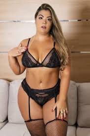 Conjunto sem bojo em renda arrastão