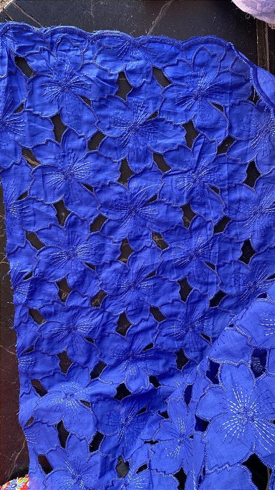 Rechilieu Azul Bordado