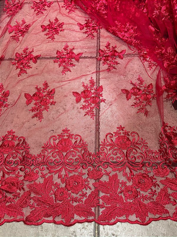 Tule Vermelho Bordado