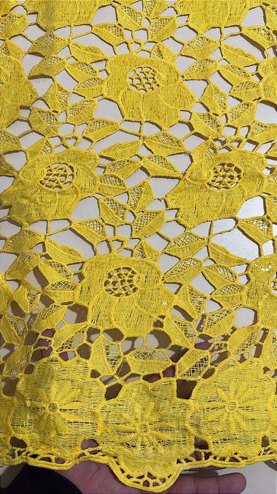 Africano Amarelo Bordado