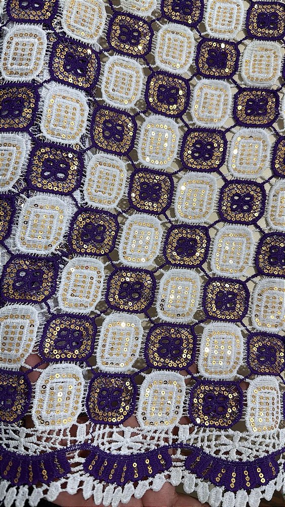 Africano Branco com Roxo