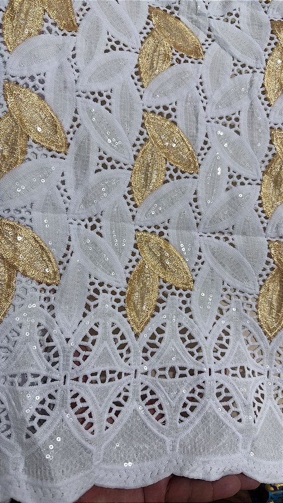 Africano Branco com Dourado