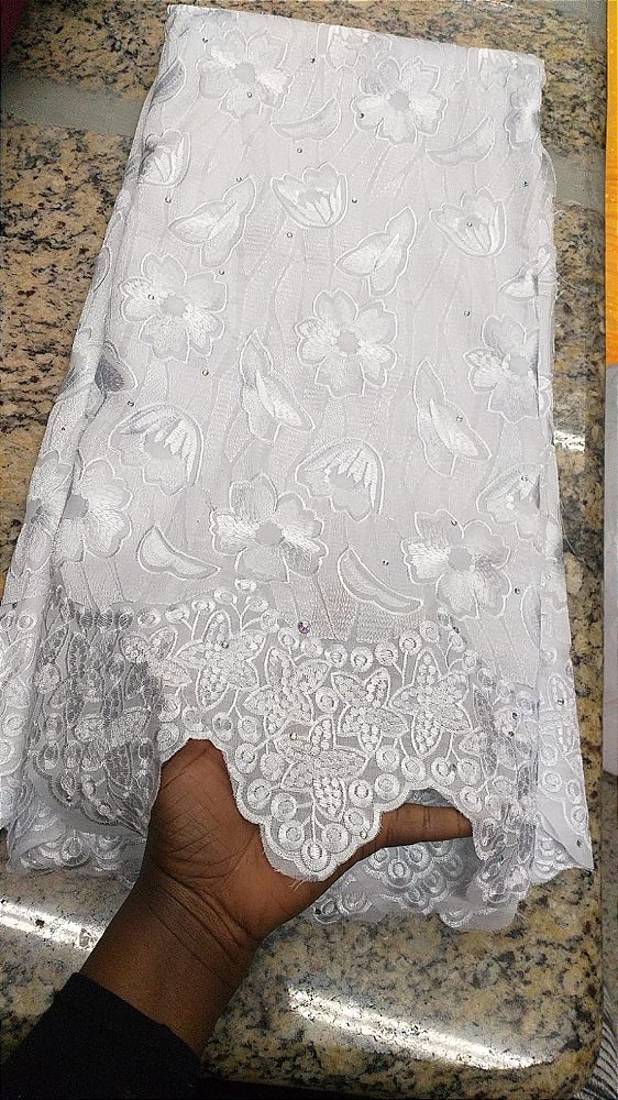 Africano Branco Bordado