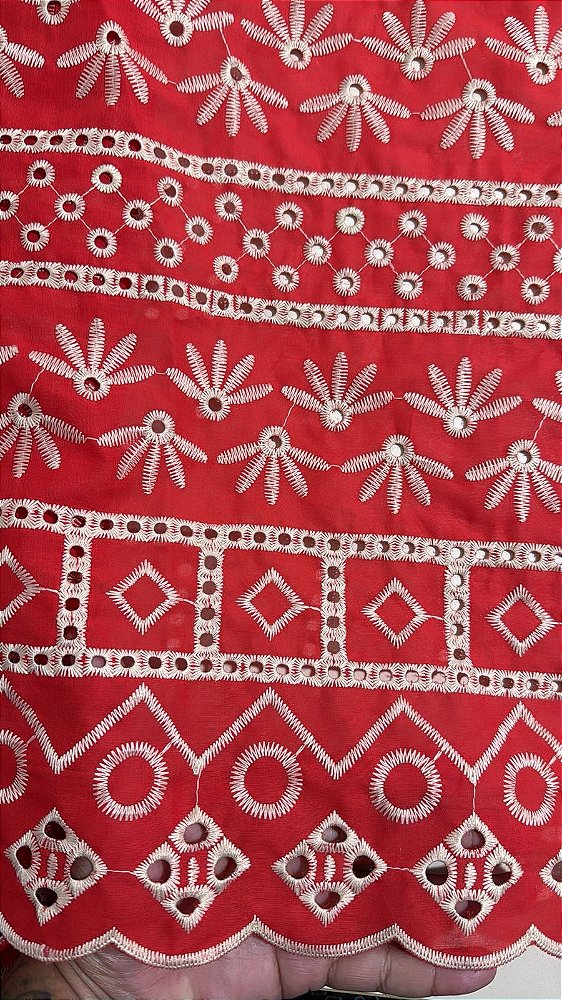 Lesse Vermelho com Bege Bordado