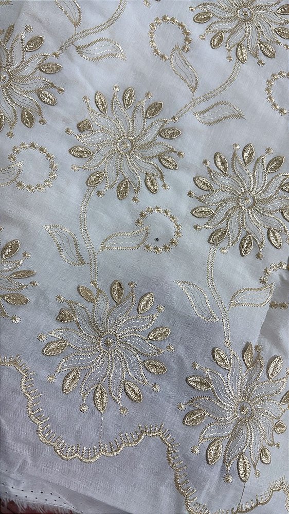 Lesse Branco com Dourado Luxo