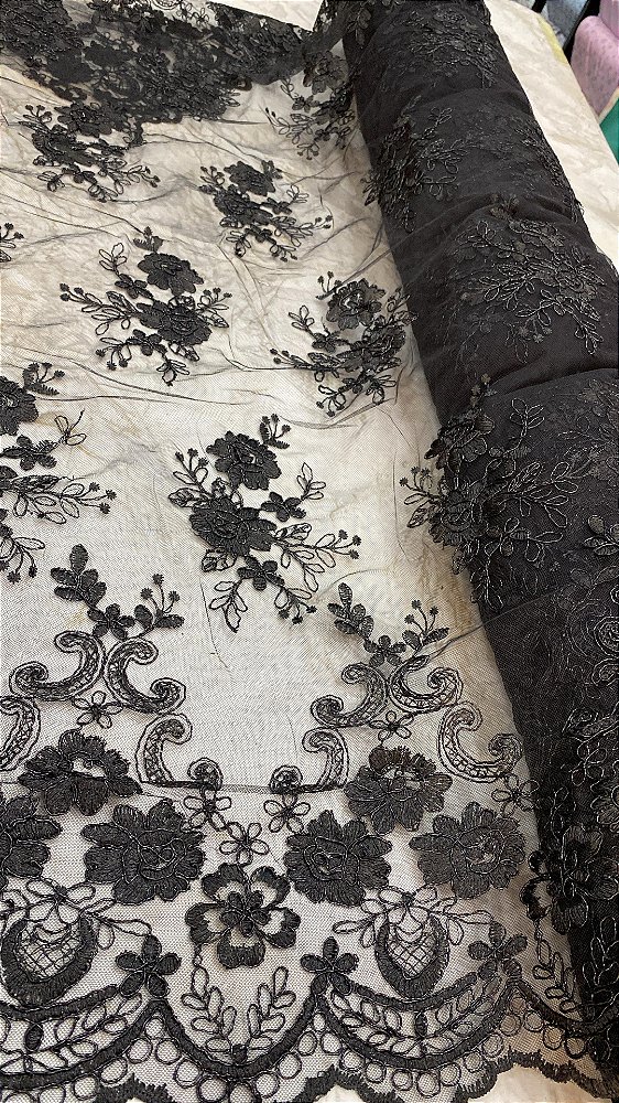 Tule Preto fio Metálico Bordado
