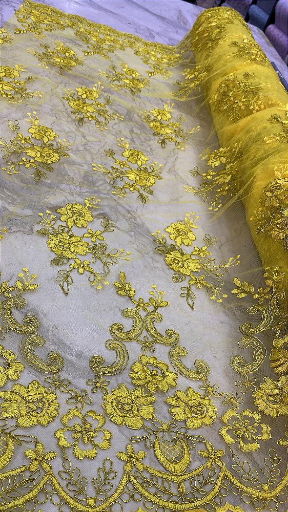 Tule Amarelo fio Metálico Bordado