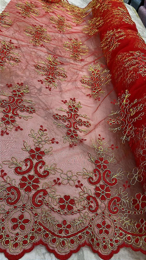 Tule Vermelho fio Dourado Bordado