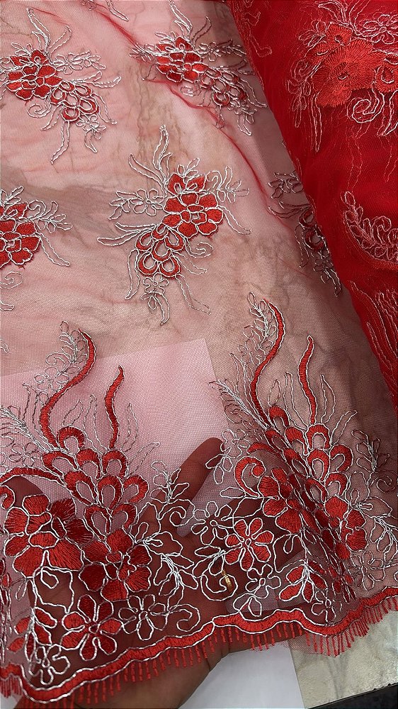 Tule Vermelho com Prata Luxo