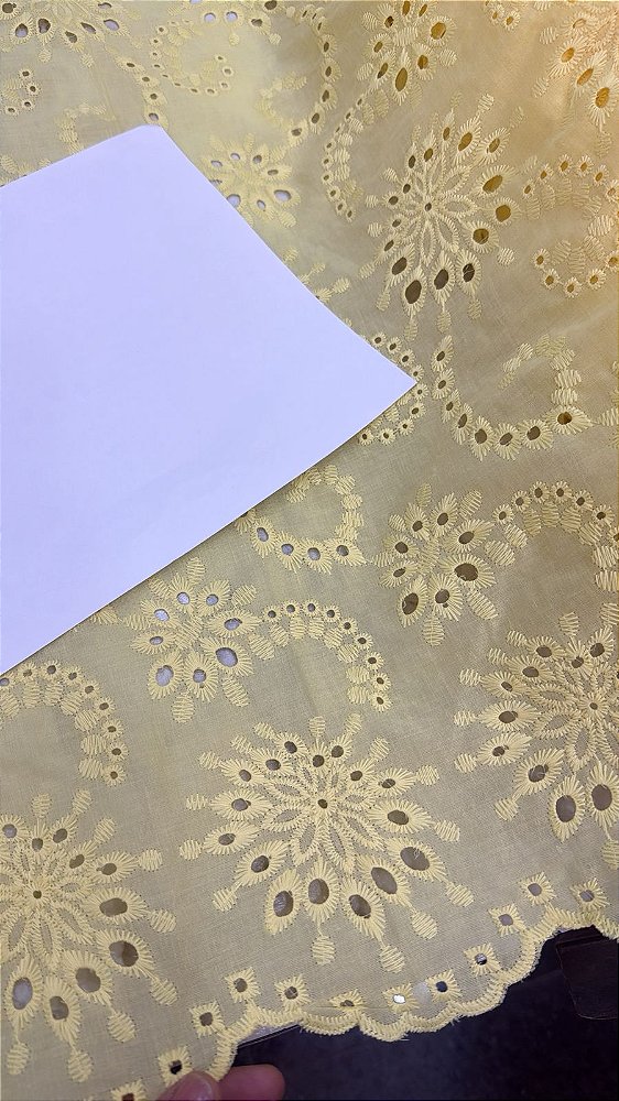 Lesse Amarelo Bordado
