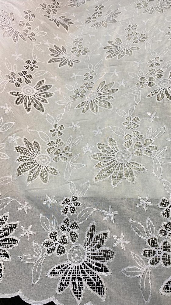 Rechilieu Branco Bordado