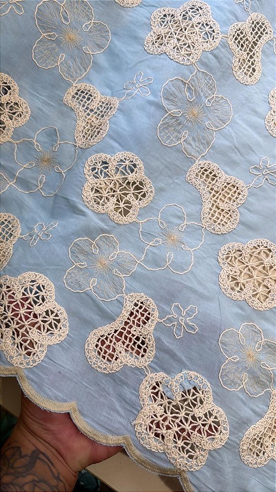 Rechilieu Azul Bordado