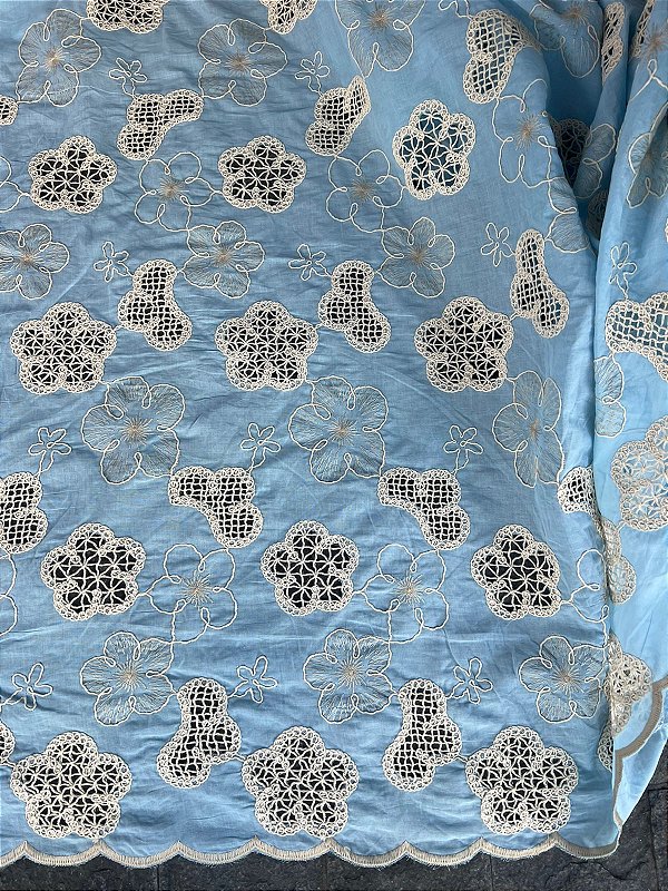 Rechilieu Azul Bordado