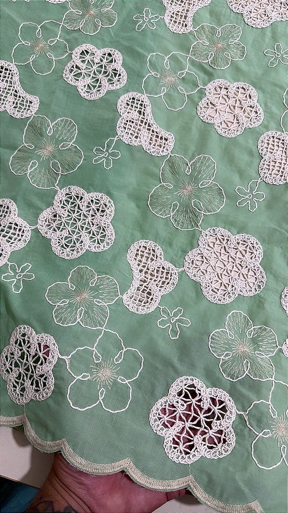 Rechilieu Verde Bordado