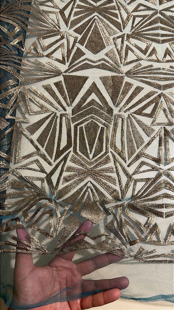 Tule Verde com Dourado