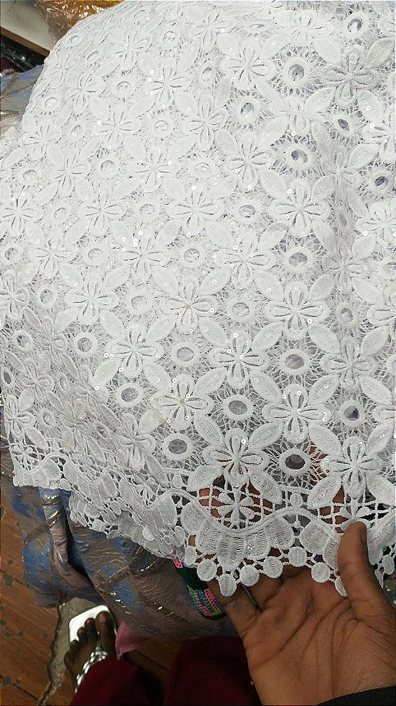 Africano Branco Bordado