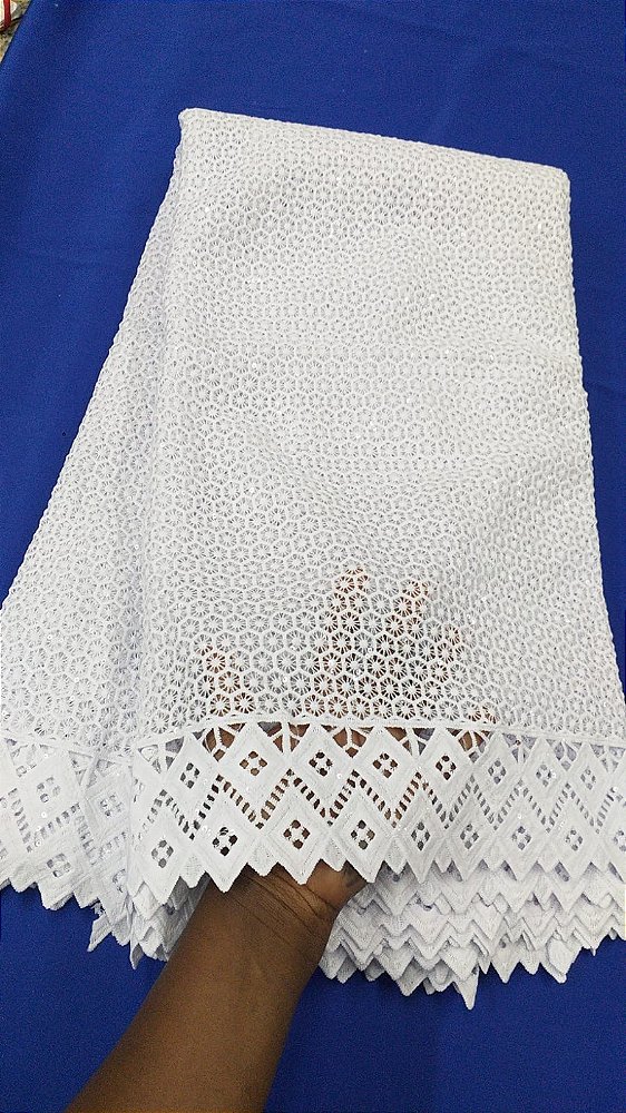 Africano Branco Bordado