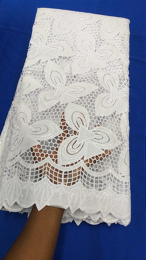 Africano Branco Bordado